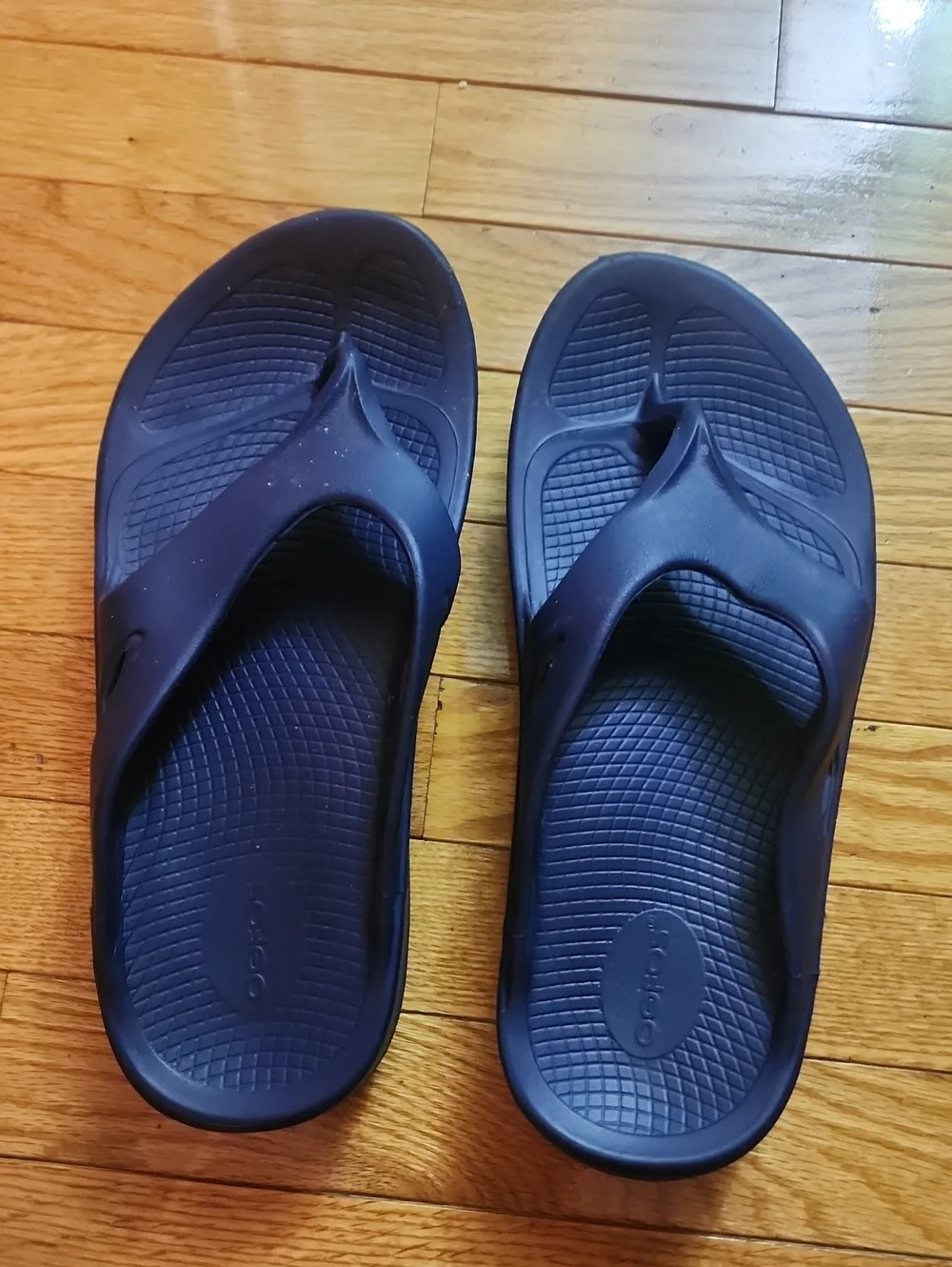 OOFOS Ooriginal Men's  Navy Blue Recovery Flip Sandals